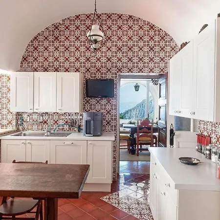 Exquisite Luxury In Капри